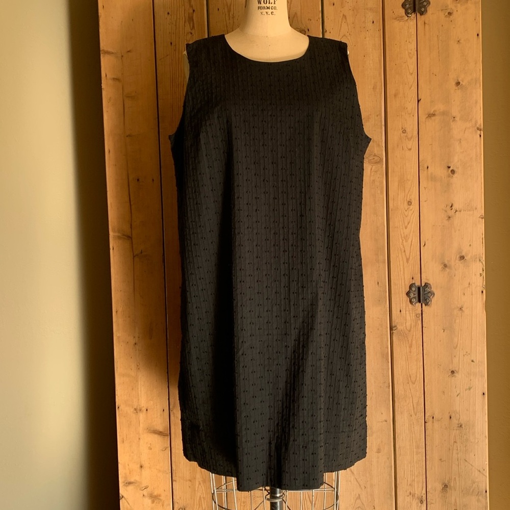 Gap black dress
